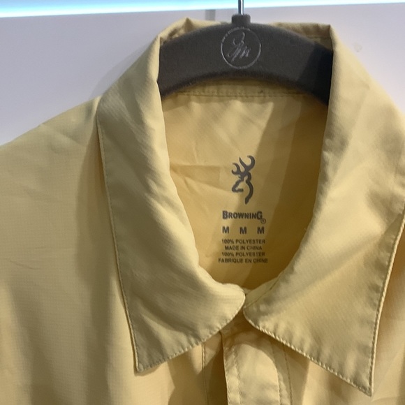 BROWNING Men's yellow Button-Up Shirt
Short Sleeve Shirt - Picture 4 of 8